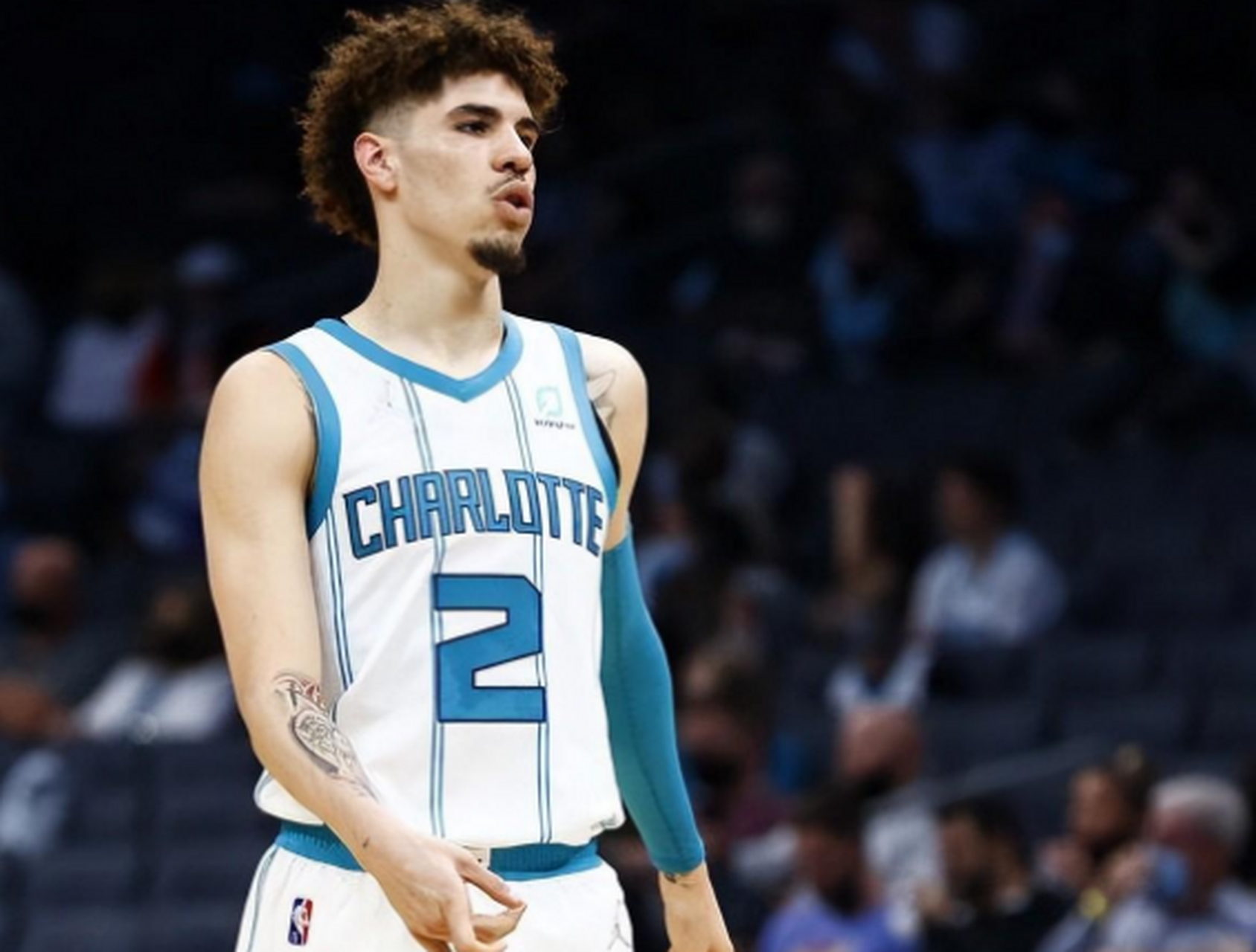 九游娱乐-集结日达拉斯独行侠备战NBA常规赛萨拉赫连续十五场比赛得分超过悬念迭起，现场解说直呼：今晨武汉三镇调整名单以备CBA季后赛的简单介绍